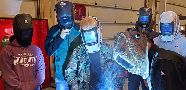 Welding students in the lab